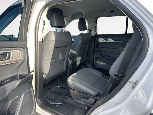 New 2026 Ford Explorer Active w/ Active Comfort Package AWD/4WD image 31