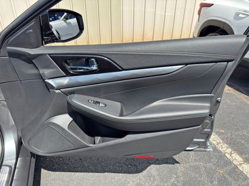 Used 2019 Nissan Maxima 3.5 SV w/ Floor Mat Group FWD image 38
