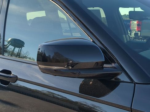 New 2025 Jeep Grand Cherokee L Limited w/ Luxury Tech Group II image 10