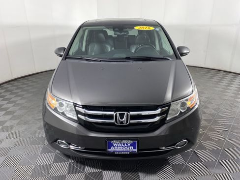 Used 2016 Honda Odyssey Touring image 11