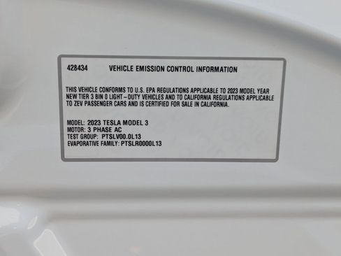 Used 2023 Tesla Model 3 Standard Range RWD image 28