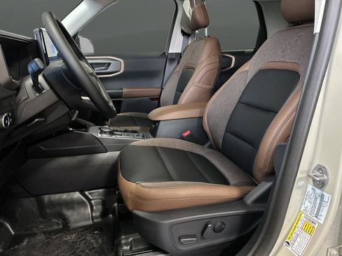 New 2025 Ford Bronco Sport Outer Banks w/ Sasquatch Outer Banks Package AWD/4WD image 4