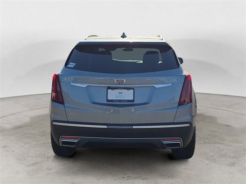 New 2025 Cadillac XT5 Premium Luxury image 4