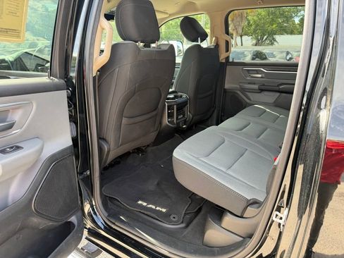 Used 2020 RAM 1500 Big Horn RWD image 30