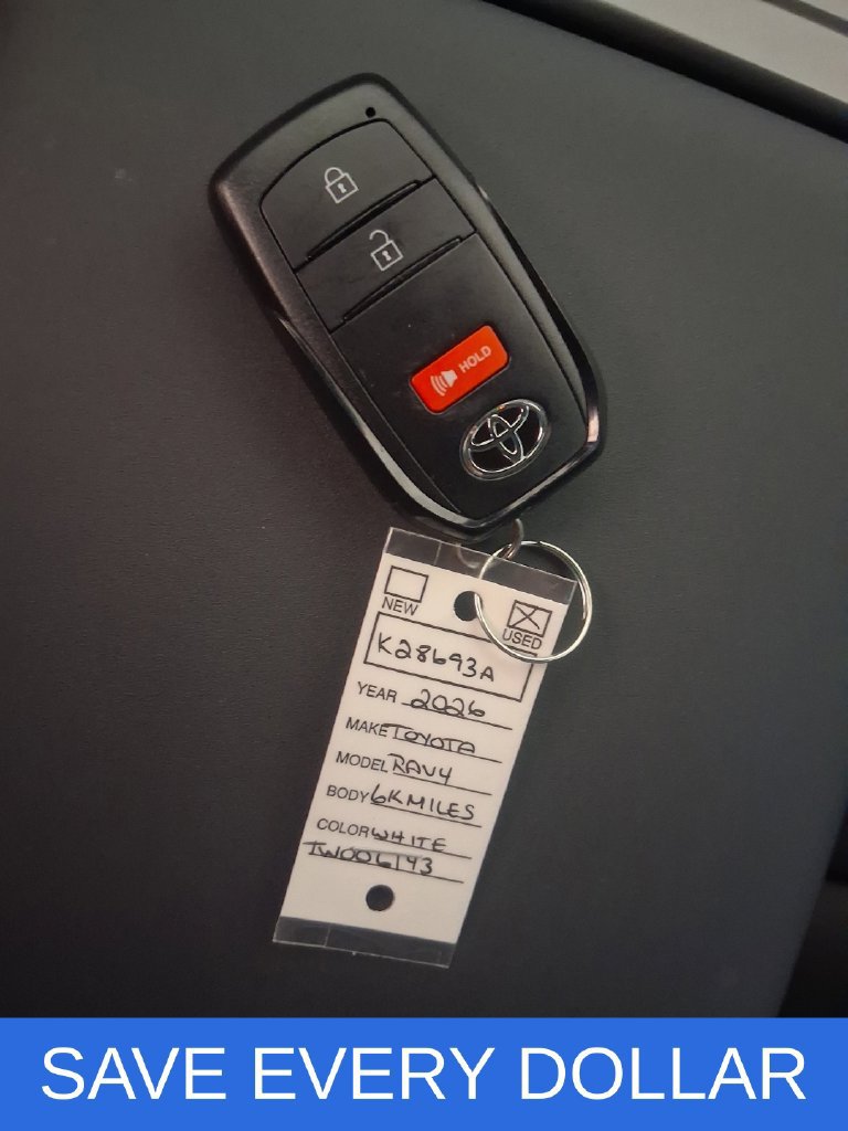 Used 2026 Toyota RAV4 SE FWD image 19