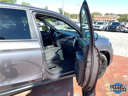 Used 2021 Honda Passport Sport image 29