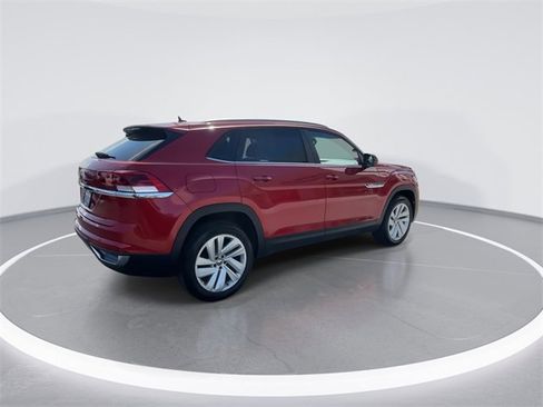 Used 2020 Volkswagen Atlas Cross Sport SE w/ Panoramic Sunroof Package image 8