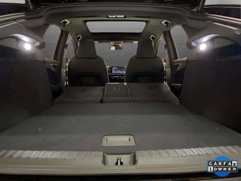 Used 2024 Audi Q4 e-tron Premium Plus w/ Premium Plus image 91