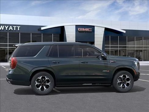 New 2026 GMC Yukon AT4 Ultimate AWD/4WD image 6