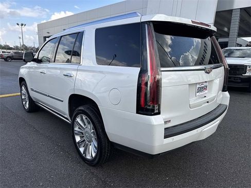 Used 2016 Cadillac Escalade Platinum image 7