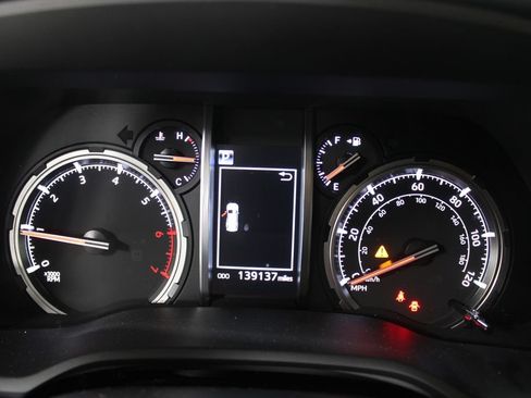 Used 2021 Toyota 4Runner TRD Pro AWD/4WD image 19