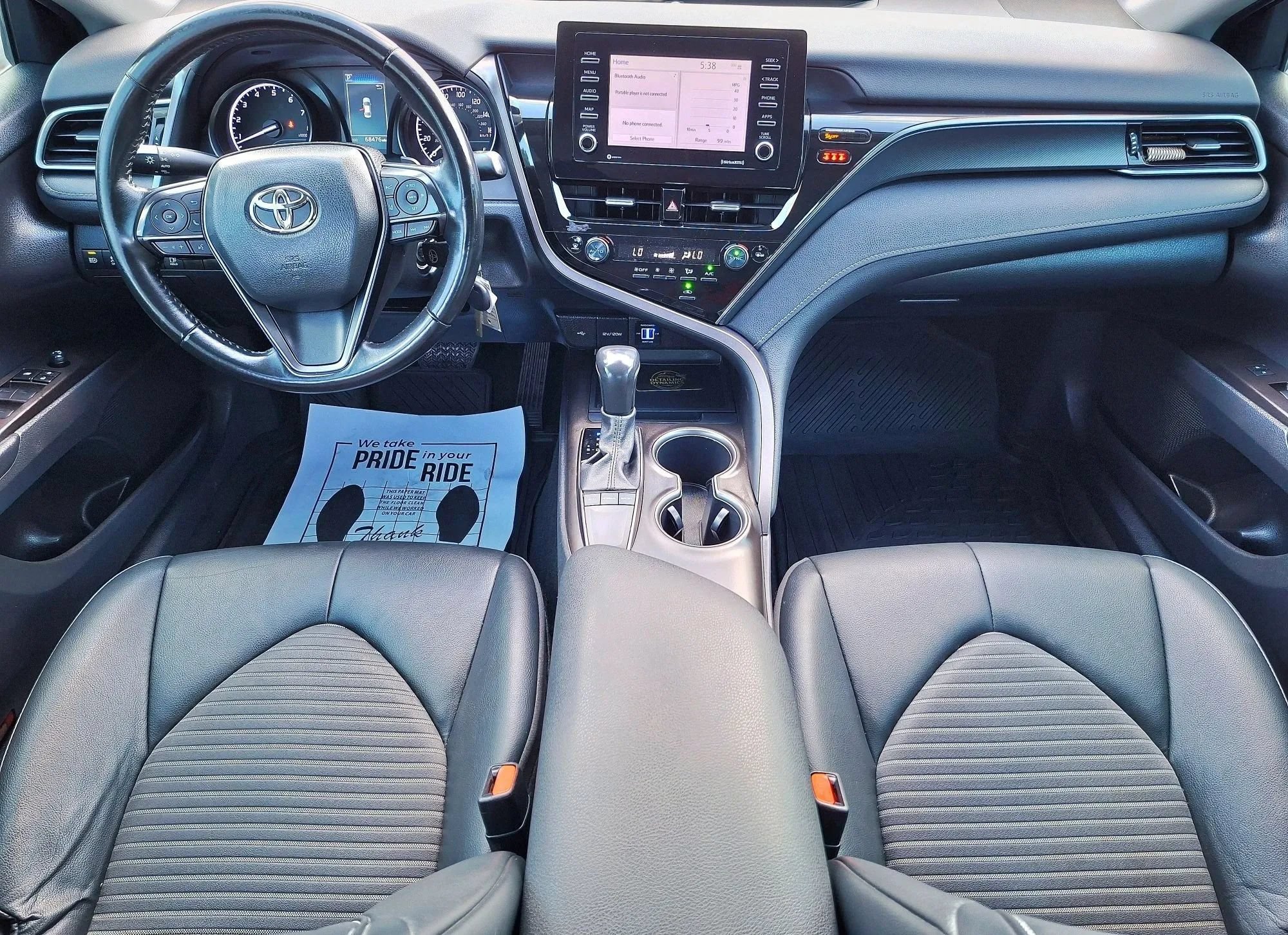 Used 2023 Toyota Camry SE FWD image 8