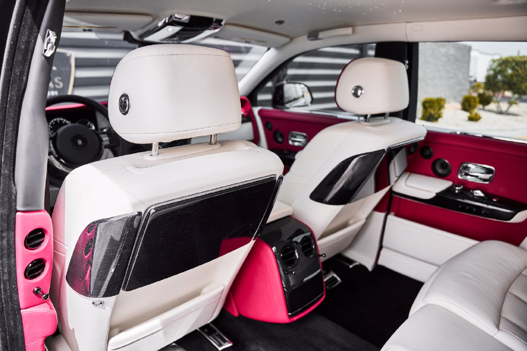Used 2023 Rolls-Royce Phantom Sedan RWD image 52
