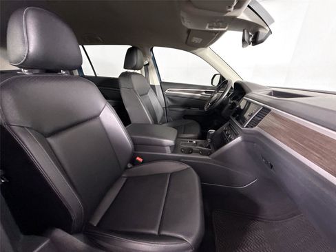 Used 2019 Volkswagen Atlas SE w/ Towing Package image 43