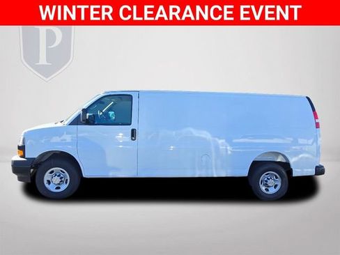 New 2025 Chevrolet Express 2500 Work Van w/ Driver Convenience Package image 10