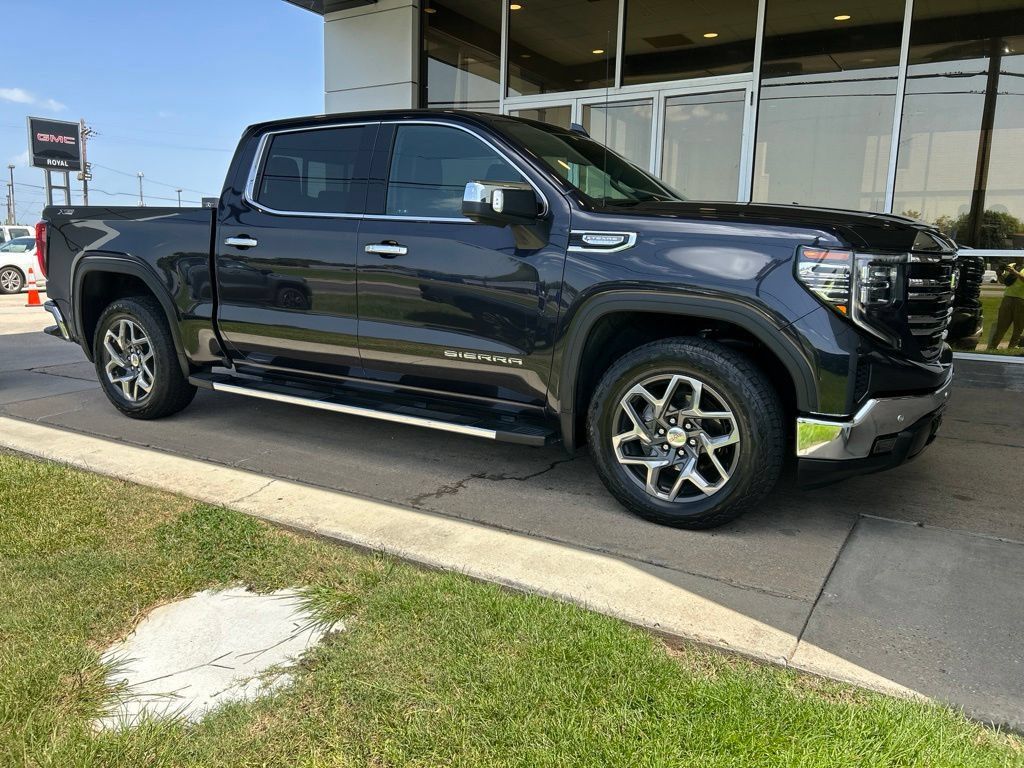 Certified 2024 GMC Sierra 1500 SLT AWD/4WD image 2