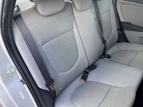 Used 2017 Hyundai Accent SE image 18