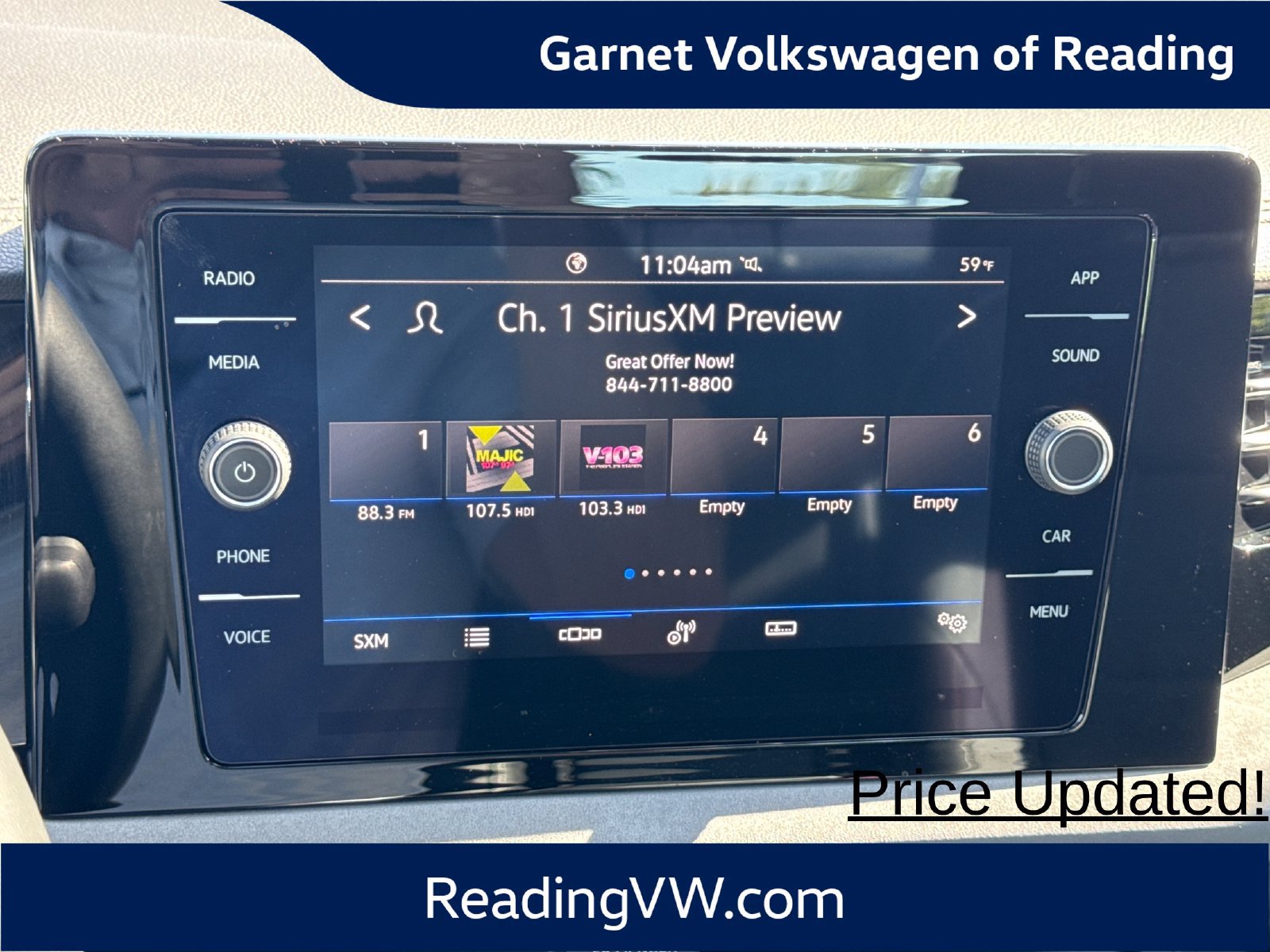 Certified 2025 Volkswagen Jetta SE FWD image 18