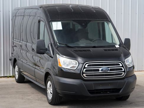 Used 2015 Ford Transit 350 XLT image 44