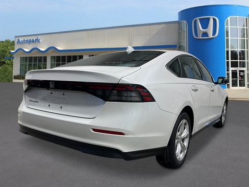 New 2026 Honda Accord LX image 6