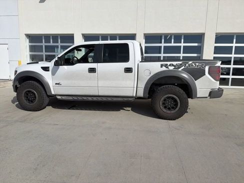 Used 2014 Ford F150 Raptor w/ Equipment Group 801A Luxury image 6