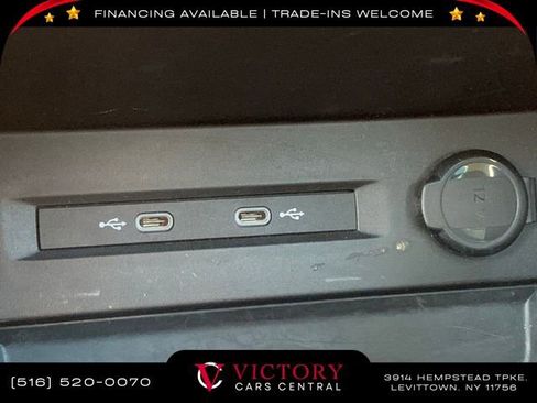 Used 2023 Volkswagen Taos SE image 31