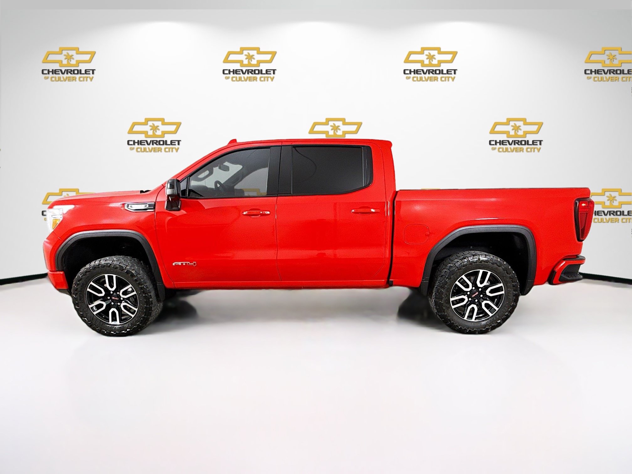 Used 2021 GMC Sierra 1500 AT4 AWD/4WD image 5