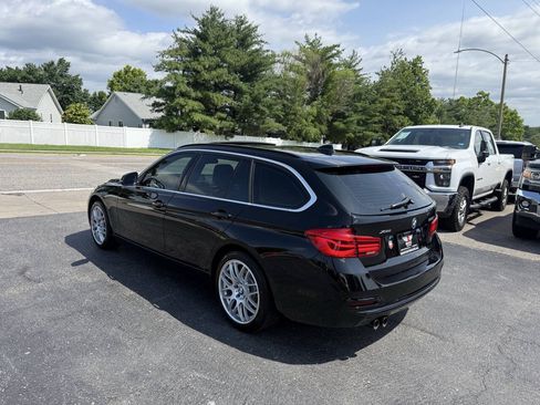 Used 2018 BMW 330i xDrive Wagon AWD/4WD image 4