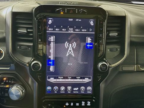 Used 2019 RAM 1500 Limited image 17