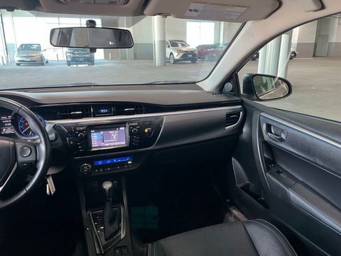 Used 2014 Toyota Corolla S FWD image 36