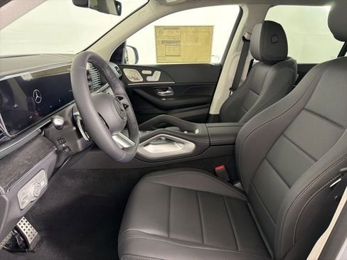 New 2026 Mercedes-Benz GLS 450 4MATIC image 11