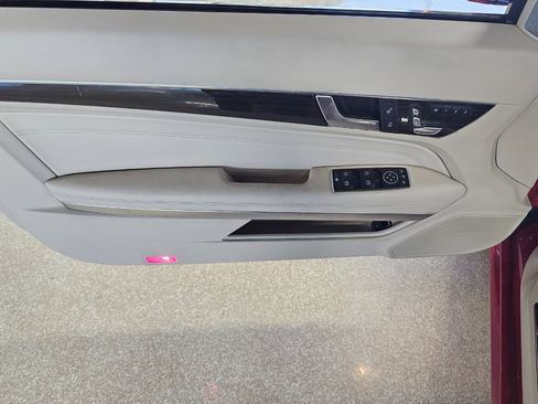 Used 2016 Mercedes-Benz E 400 Cabriolet image 21