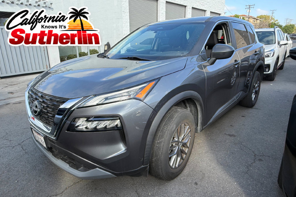 Used 2023 Nissan Rogue S AWD/4WD image 1