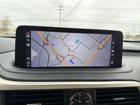 Used 2021 Lexus RX 350L Premium image 17