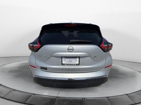 Used 2024 Nissan Murano SV image 4