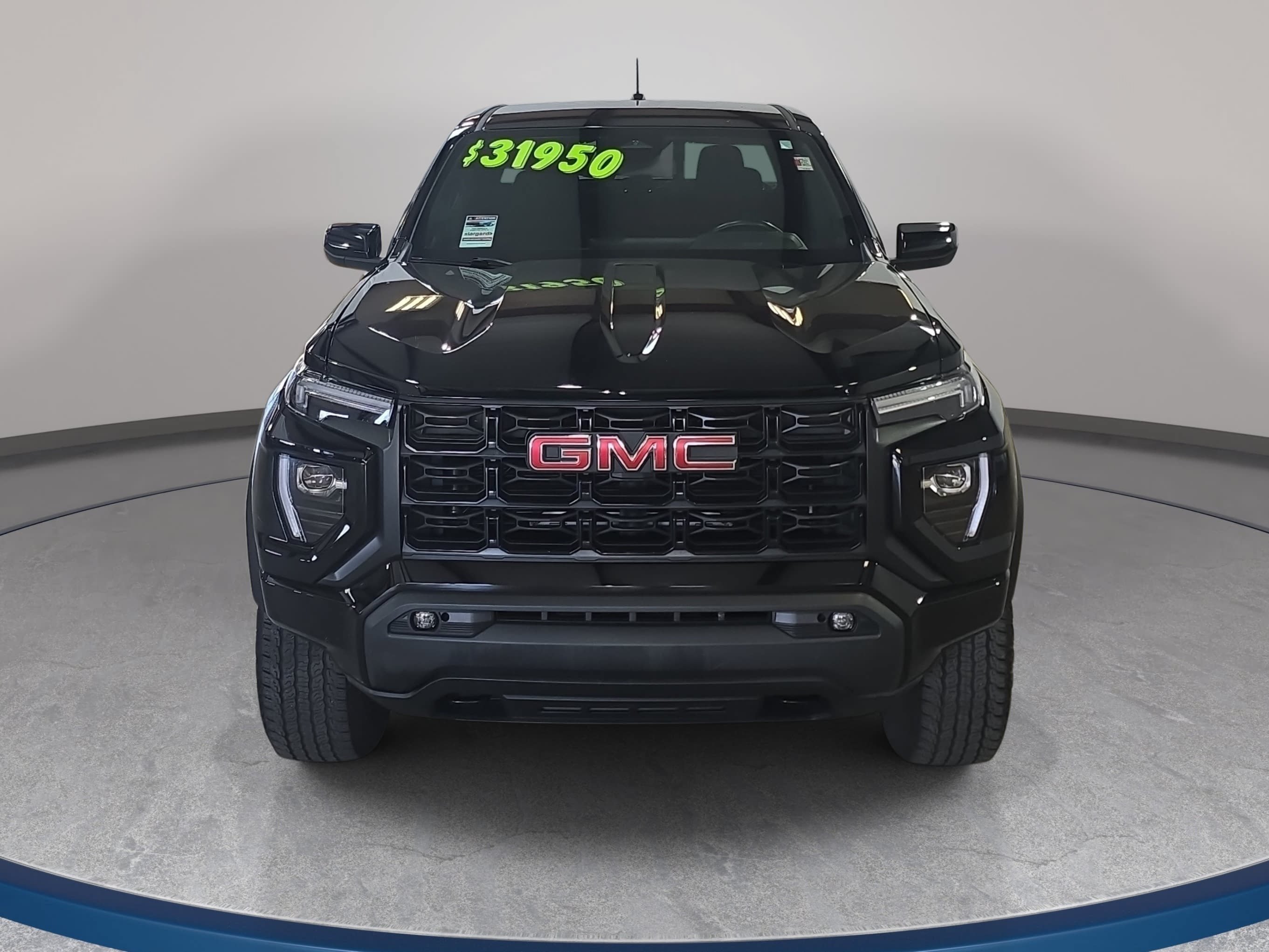 Used 2024 GMC Canyon Elevation w/ Convenience Package RWD image 3