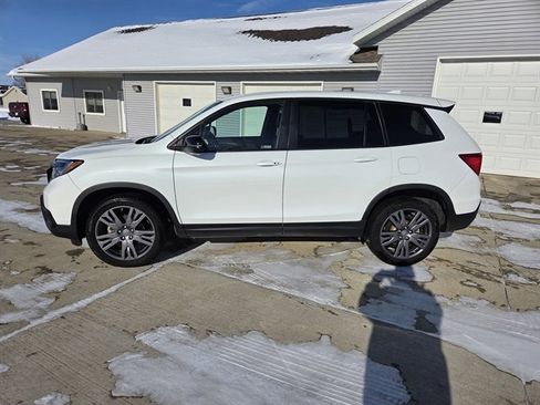 Used 2021 Honda Passport EX-L image 4