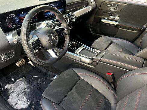 Certified 2024 Mercedes-Benz GLB 250 GLB 250 image 9