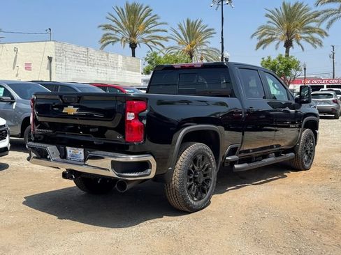 New 2026 Chevrolet Silverado 2500 LT w/ All Star Edition AWD/4WD image 5