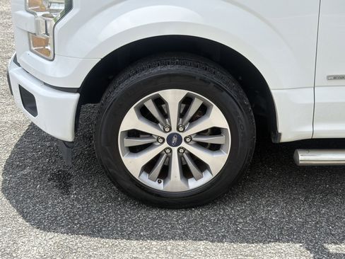 Used 2017 Ford F150 XL w/ Equipment Group 101A Mid RWD image 12