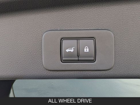 New 2025 Nissan Murano SV image 21