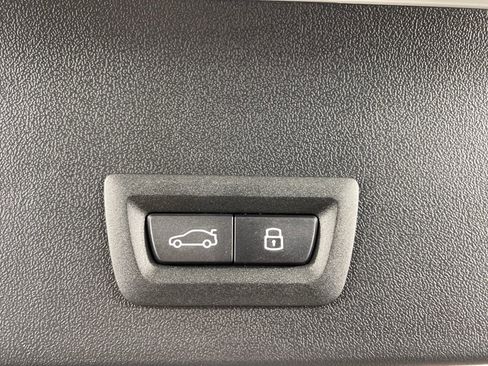 New 2026 BMW X3 xDrive30 w/ Premium Package image 23