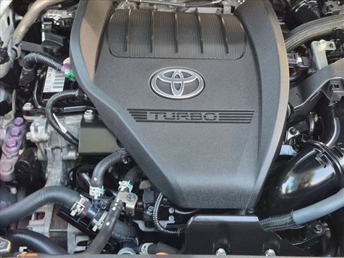 Used 2023 Toyota Highlander XSE FWD image 23