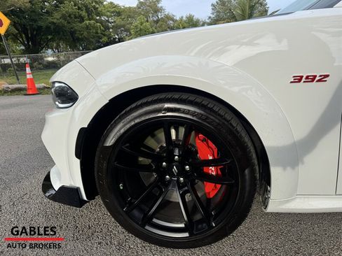 Used 2022 Dodge Charger Scat Pack RWD image 15