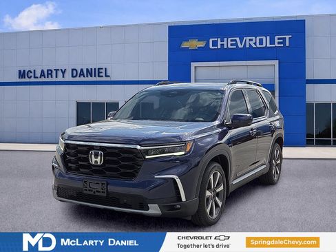 Used 2024 Honda Pilot Elite image 2