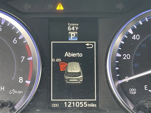 Used 2016 Toyota Highlander XLE image 7