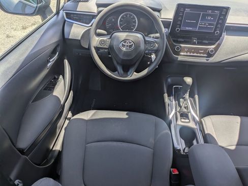 Used 2020 Toyota Corolla LE image 14