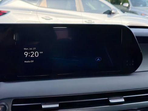 Used 2025 Hyundai Palisade SEL AWD/4WD image 14