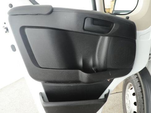 Used 2018 RAM ProMaster 3500 w/ Premium Appearance Group image 10