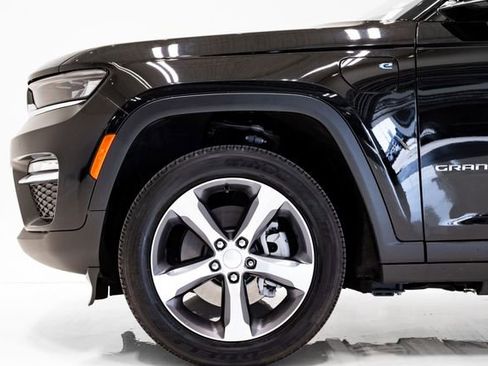 Certified 2022 Jeep Grand Cherokee Limited 4xe AWD/4WD image 34